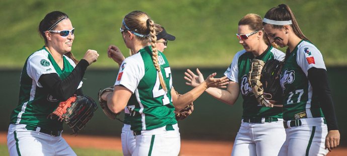 Softbalistky Eagles Praha v akci.