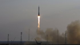 Start rakety Sojuz z Kazachstánu