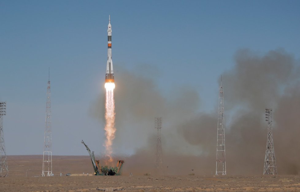 Start rakety Sojuz MS-10 se nezdařil. Na její palubě byli Alexej Ovčinin a Nick Hague (11. 10. 2018)