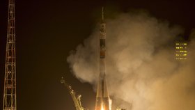 Odstartovala loď s Rusem a Američanem, kteří stráví na ISS rok