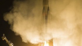 Odstartovala loď s Rusem a Američanem, kteří stráví na ISS rok