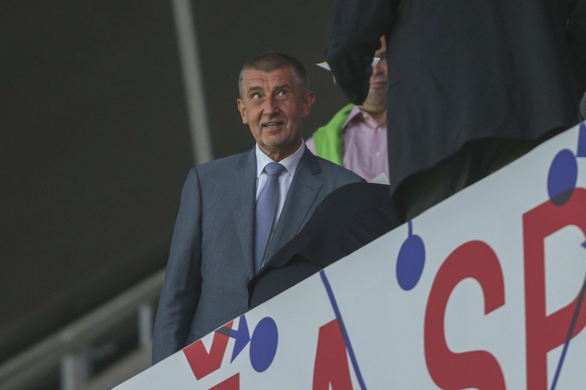 Premiér Andrej Babiš se dočkal pískotu.