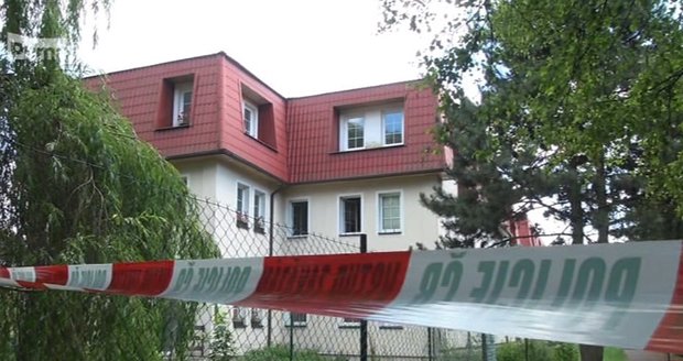 Podezřelý z vraždy postižené ženy (†39) v Sokolově byl dopaden, hlásí policie