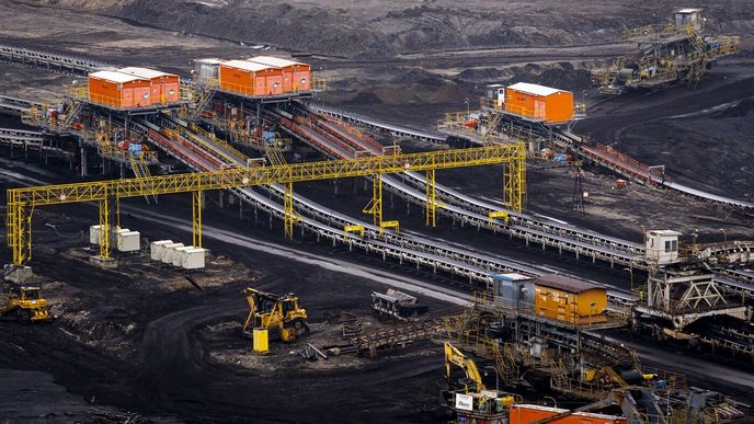 Skupina Sokolovská uhelná v loňském roce skončila v celkové ztrátě 125 milionů korun, v roce 2024 byla ztráta 2,1 miliardy korun. Skupina Sokolovská uhelná v loňském roce skončila v celkové ztrátě 125 milionů korun, v roce 2024 byla ztráta 2,1 miliardy korun.