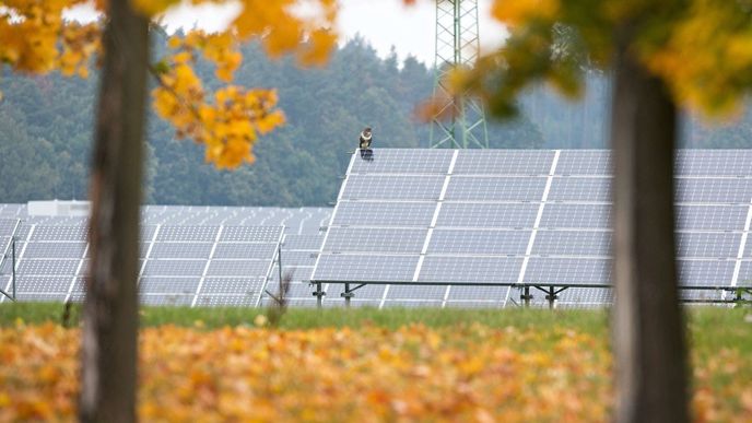 Šance, že energetický gigant ČEZ získá zpátky své zmrazené  peníze ze solárního parku Vranovská Ves, se snížily. 