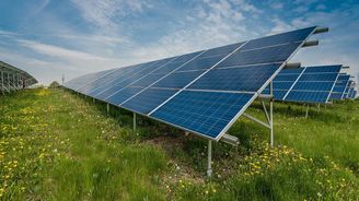 Ministerstvo průmyslu nečekaně podpořilo provozní podporu pro soláry. ČEZ změnu vítá