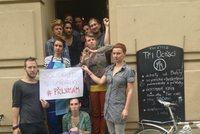 Brněnská kavárna sympatizovala s uprchlíky. Čelí útokům i zastrašování