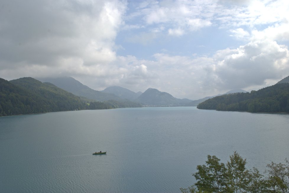 Fuschlsee: Pohled na jezero ze zámecké terasy