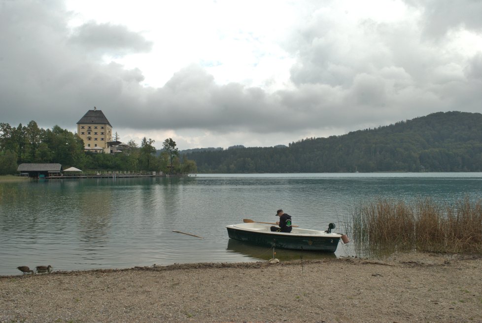 Fuschlsee: Jezero i ryby v něm patří k zámeckému rybářství .