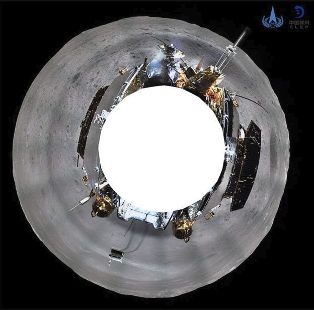 Azimutová projekce místa přistání z jedné z kamer umístěných na čínské sondě Chang&#39;e-4