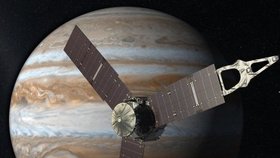 Sonda Juno směřuje k Jupiteru