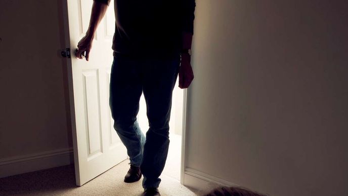 Nezpůsobilý otec závislý na drogách dostal tříleté děvčátko i přes varování do péče, pak je zabil. Dalo se tomu předejít? Nezpůsobilý otec závislý na drogách dostal tříleté děvčátko i přes varování do péče, pak je zabil. Dalo se tomu předejít?