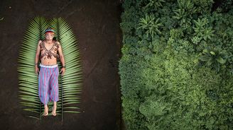 Fotografičtí „Oscaři“ mají absolutního vítěze - snímky lidí chránících svou zemi