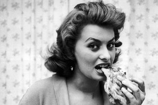 Sexy a krásná Sophia Loren je skvělá herečka i kuchařka. Jaké má rady do kuchyně?