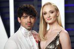 Sophie Turner a její snoubenec, zpěvák Joe Jonas