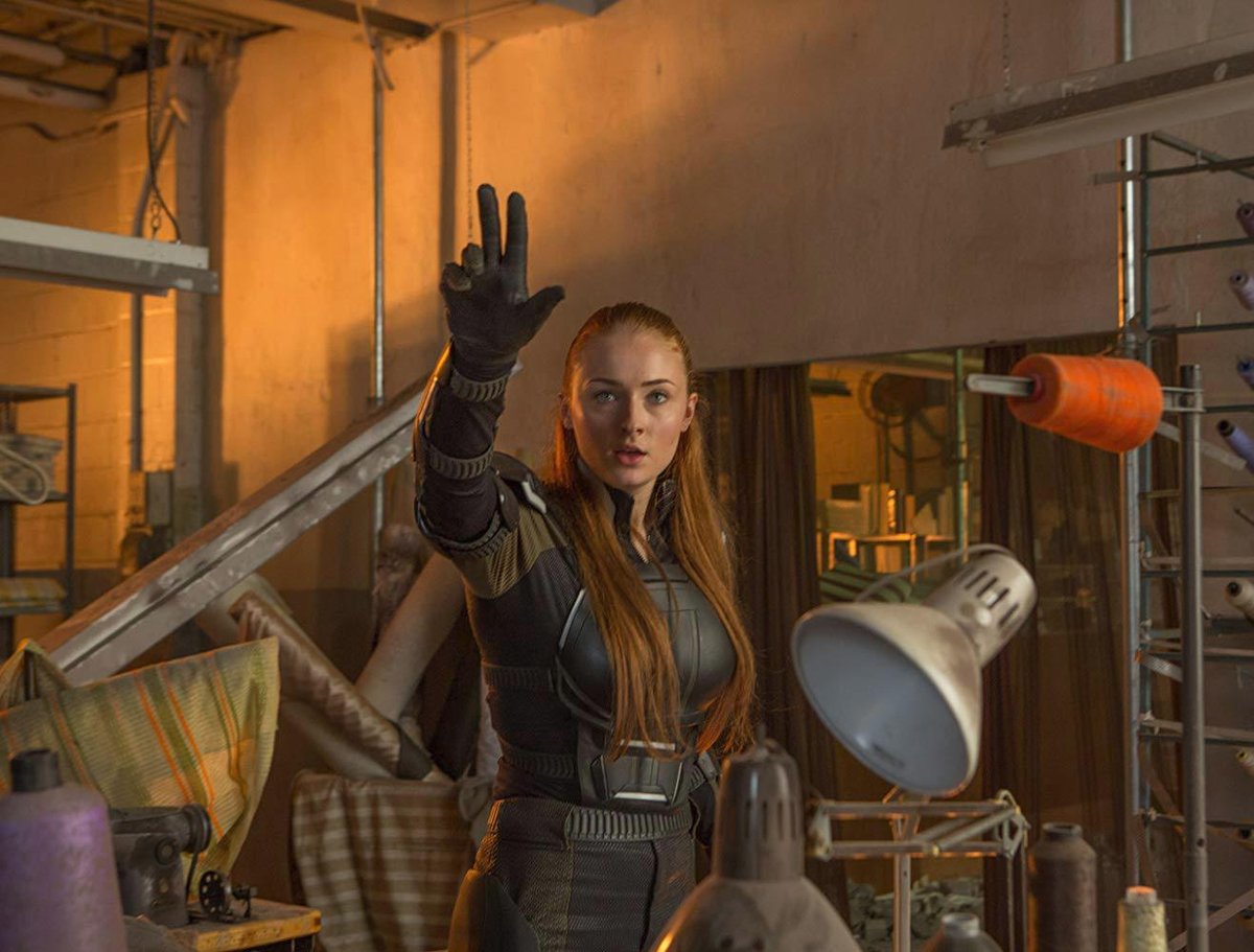 Sophie Turner v akční sci-fi X-Men: Apokalypsa, 2016 (ČSFD: 70 %)