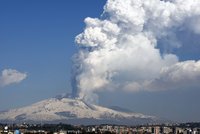 Pozor na ni: Sopka Etna se v Itálii opět probouzí k životu