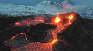 Ostře sledovaná sopka: Fagradalsfjall vybuchla na sociálních médiích