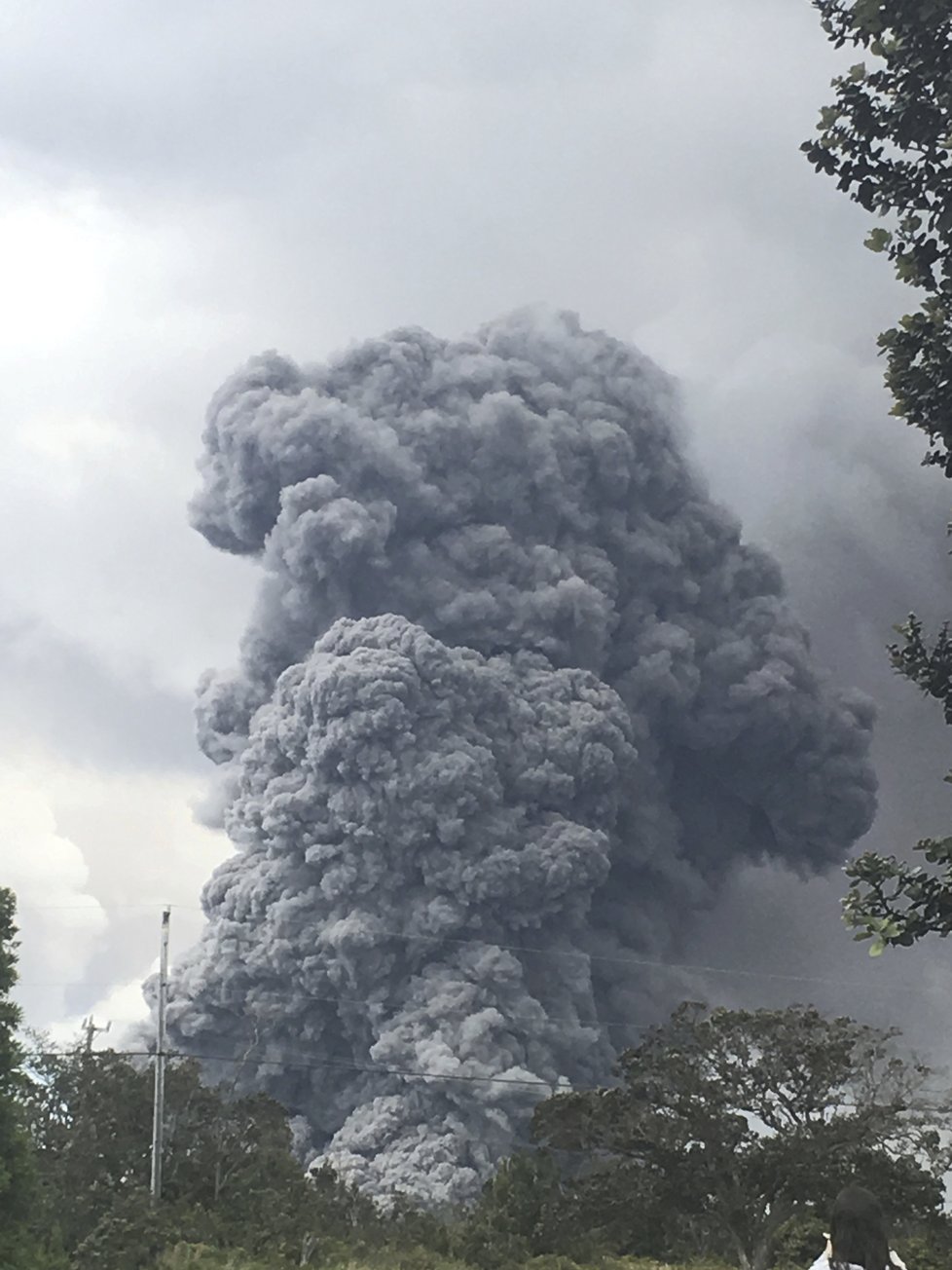 Sopka Kilauea hrozí další explozí.