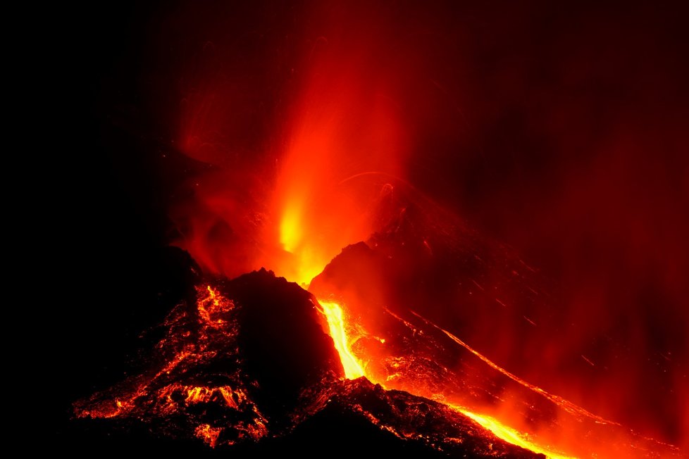 Erupce sopky na Kanárských ostrovech (9.10.2021)