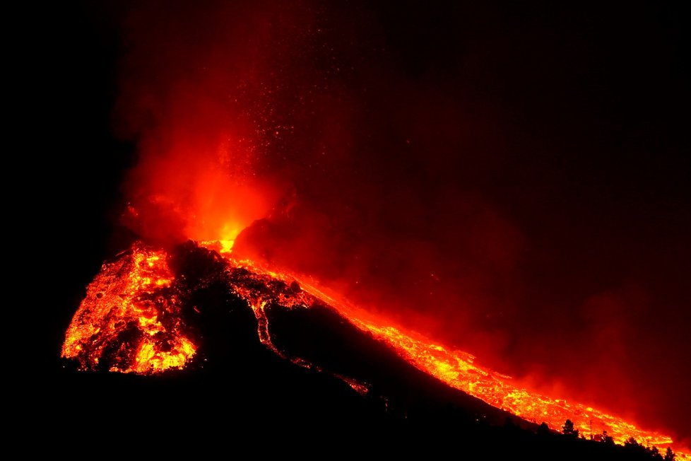 Erupce sopky na Kanárských ostrovech (9.10.2021)