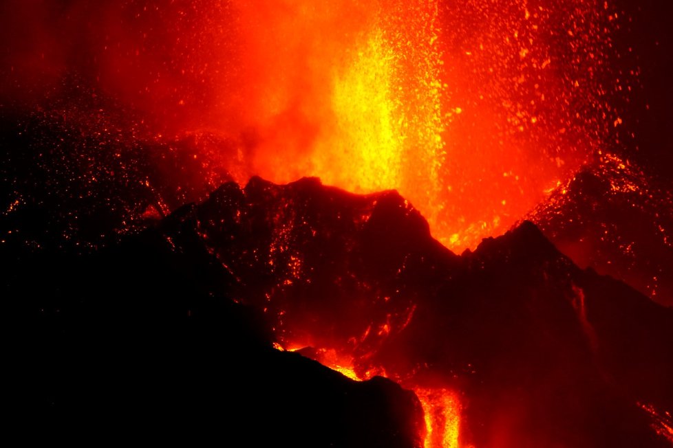 Erupce sopky na Kanárských ostrovech (9.10.2021)