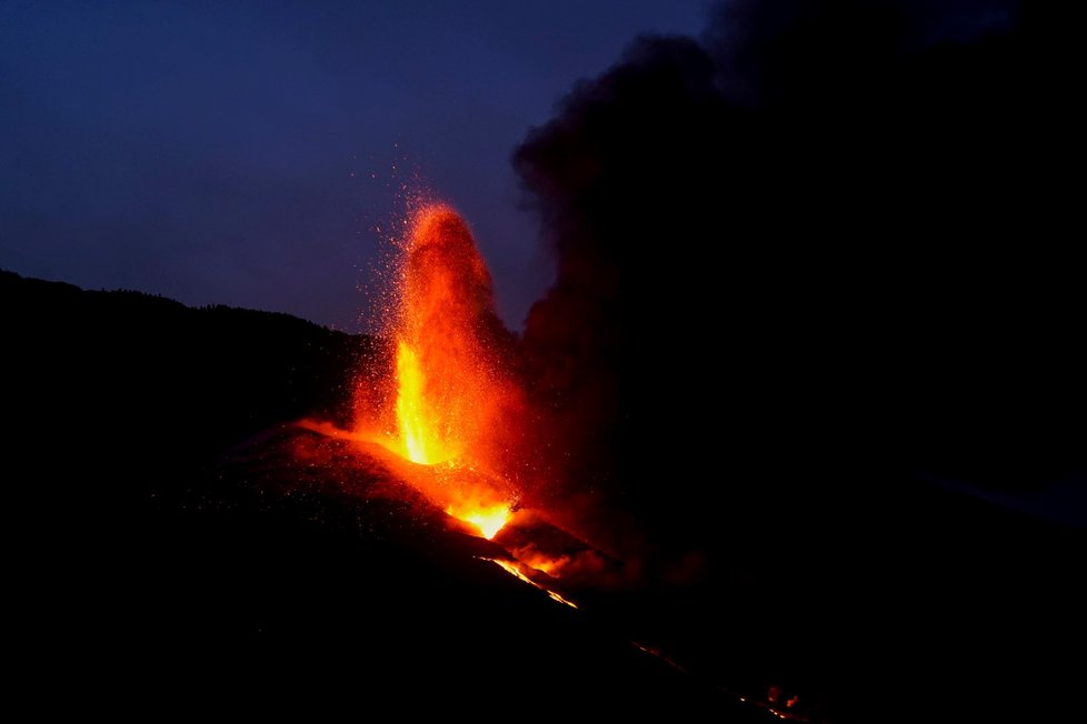 Erupce sopky na Kanárských ostrovech (2. 9. 2021)