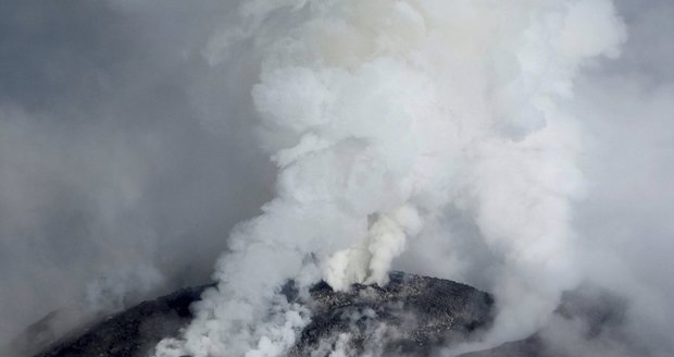 Nejnebezpečnější sopka v Mexiku se probudila: Stovky lidí musely z domovů