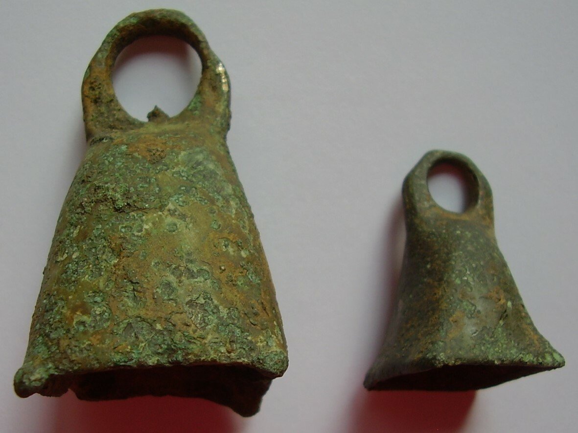 Objevené římské bronzové zvonky.
