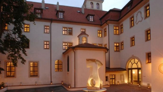 Součástí řetězce Starwood Hotel je i pražský hotel Augustine,