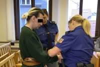 Chtěla zabít makléřku, najala si „vraha od Jonáka“: Ten to prásknul policii! Jen hra, hájí se u soudu