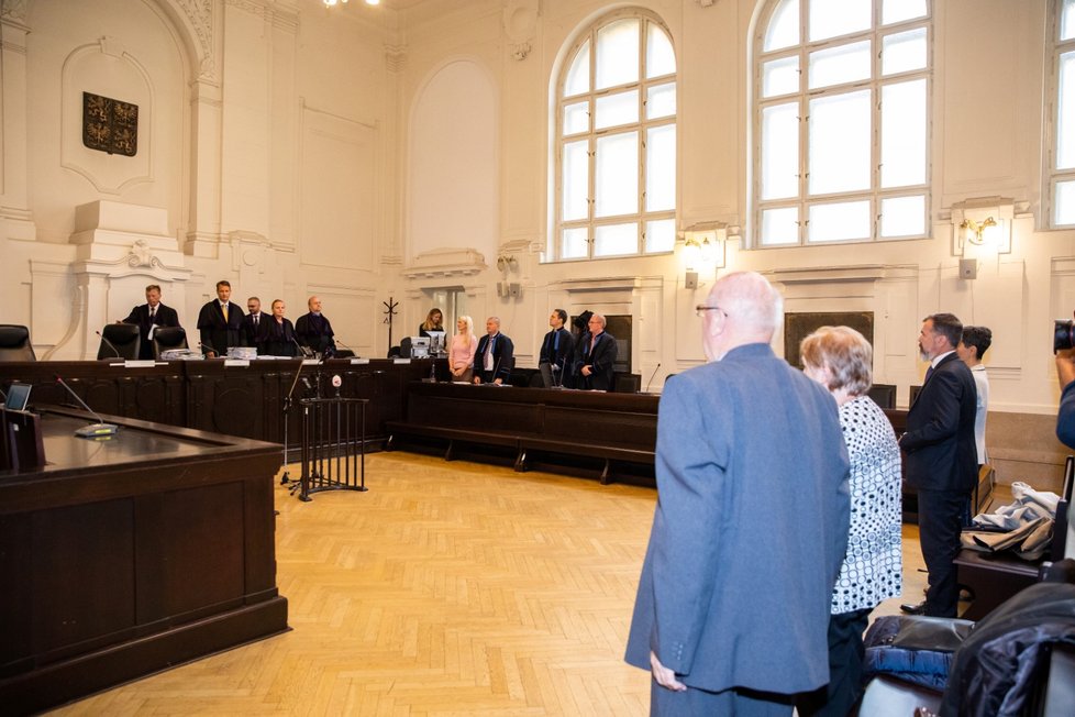 Soud kvůli kauze Čapí hnízdo (27.9.2022)