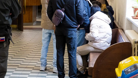 Soud obviněné Thi M. ohledně novorozence strčeného do pračky