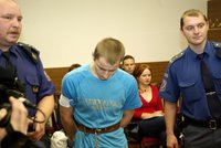 Zabil sedmiměsíční dítě, na soudce křičel "kriple"