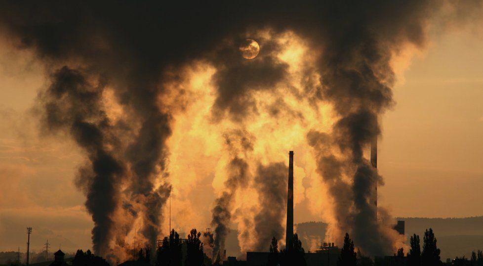 Evropská unie kvůli znečištění ovzduší žaluje šest zemí, včetně Británie a Francie