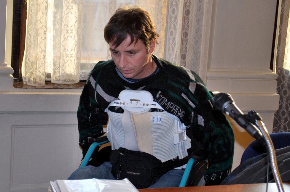 Expolicista Radek M., který zabil družku, skončil po dvou úrazech na vozíku.
