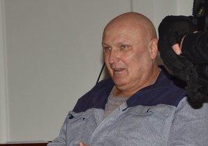 Na doživotí odsouzený vrah Josef Kott (64) chce u Krajského soudu v Plzni dosáhnout obnovy procesu.