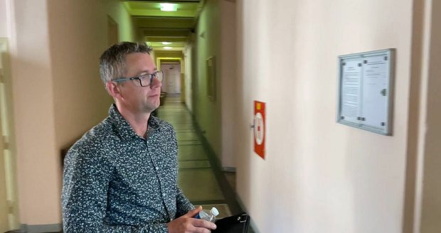 Lékař Jurij Talanov od domažlického okresního soudu odešel s pokutou 50 tisíc korun.