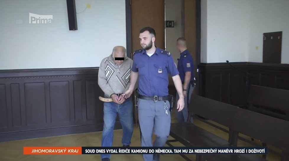 Kamioňáka Jaroslava N. (52) vydal soud do Německa