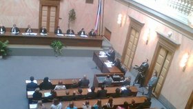 Ústavní soud v Brně projednává stížnost poslance Melčáka