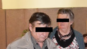 Myslivec Václav M. s manželkou Boženou, který podal na Miroslava J. trestní oznámení, že mu pomluvil ženu.