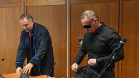 Před soudem stanul přerovský žalobce David P. kvůli anabolikům a vynášení ze spisu