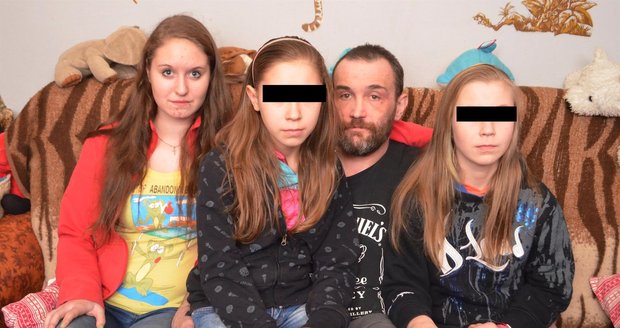 Za obtěžování nezletilých dcer dal seniorovi facku, která ho zabila: Odsedí si pět let!