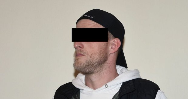 Tomáš T. (31) u klatovského soudu.