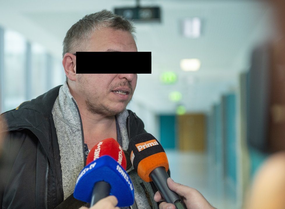 Otec Sofie Milan M. uvedl, že jeho dcera musela kvůli nastalé situaci vyhledat i psychiatrickou pomoc.