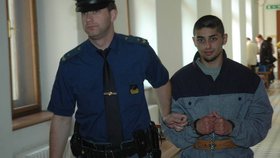 Vězeň z Valdic Patrik Kónya u soudu: Dostal 30 let za pokus o vraždu.