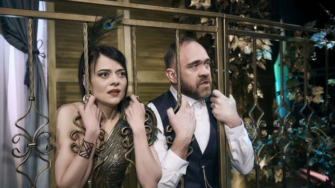 Z divadelní hry Soukromé životy Z divadelní hry Soukromé životy