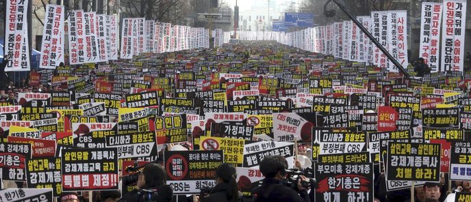 Kvůli smrti Koo Ji In mělo v jihokorejském hlavním městě Soulu demonstrovat asi 120 tisíc lidí