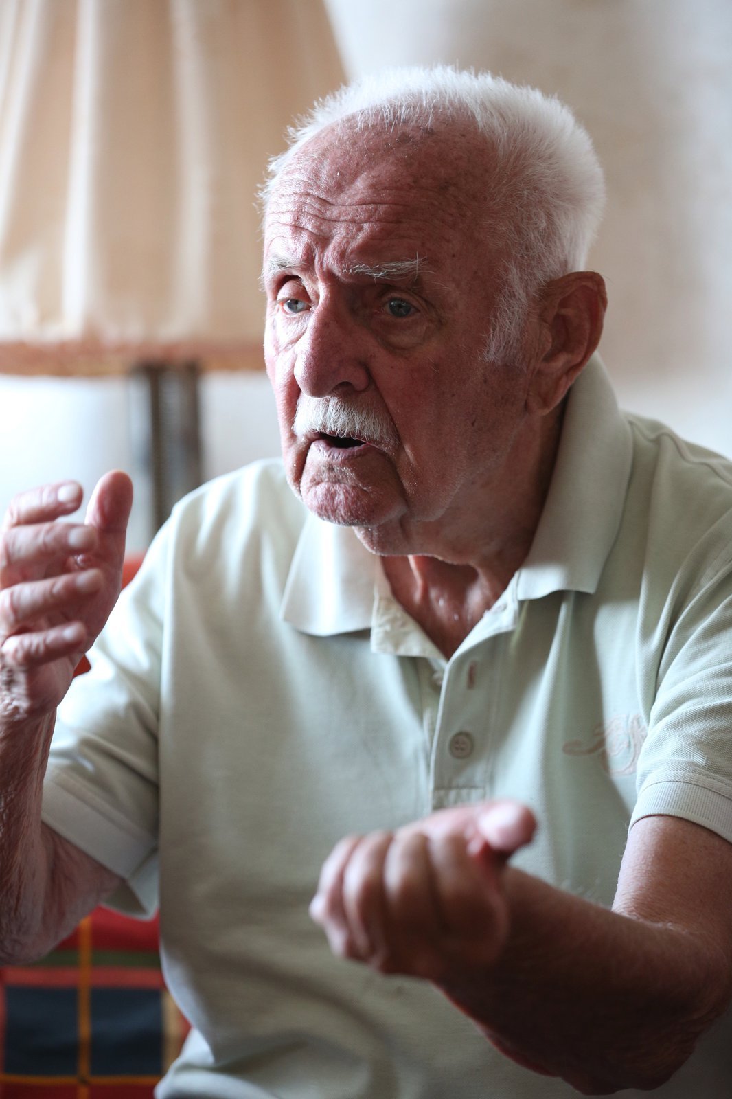 Jaroslav Kočárek ztrátu družky nese velmi těžce, společnost mu dělá už jen kočka z útulku.