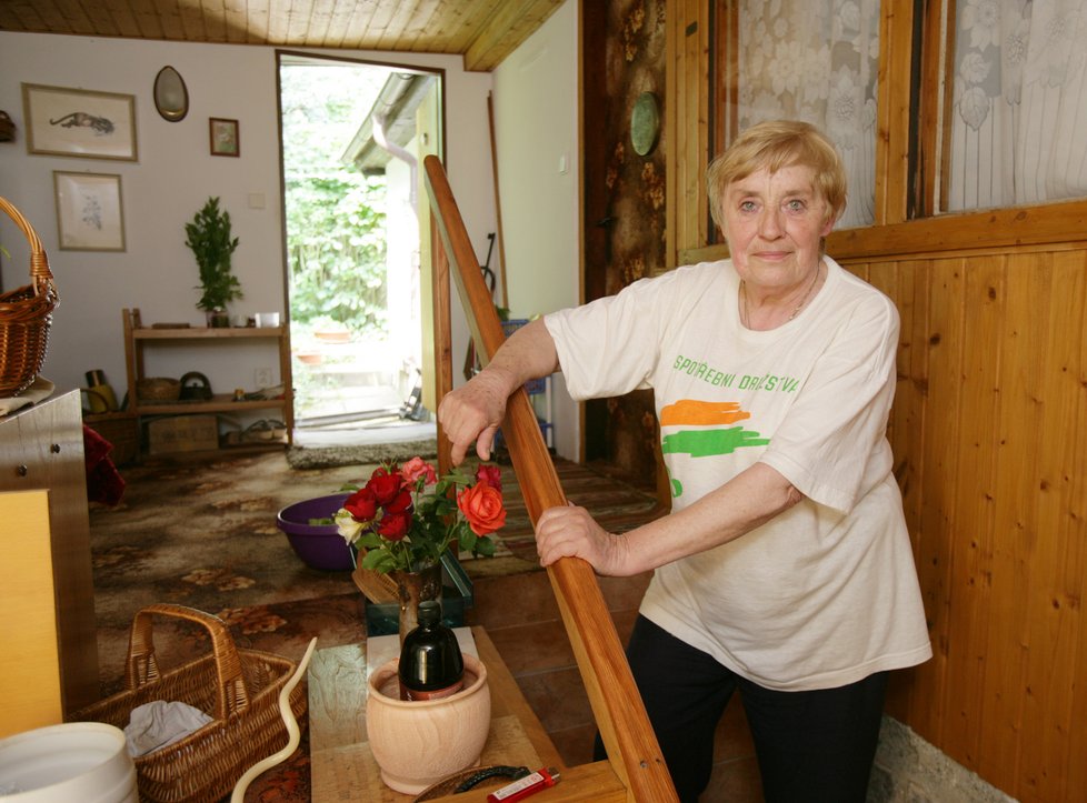 Jiří Sovák odešel v roce 2000, Andulka ho přežila o dvacet let a chaty si ráda užívala.